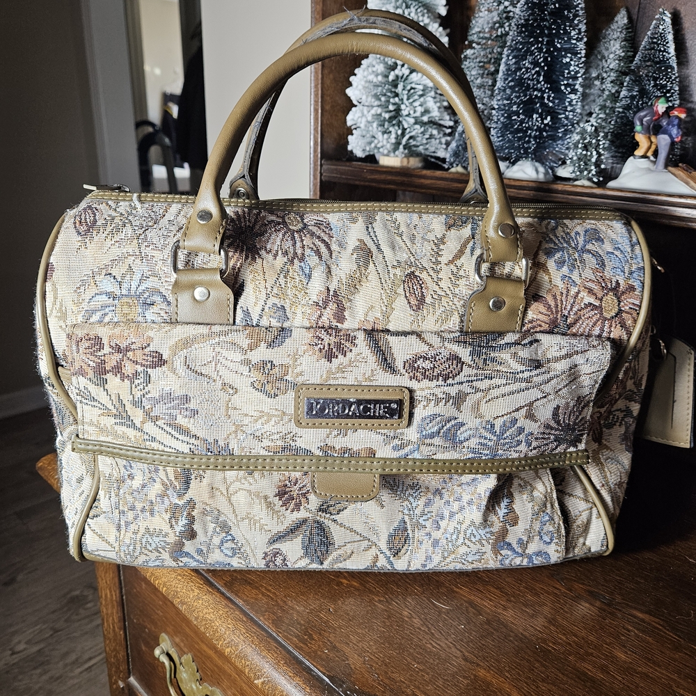 Vintage Floral Tapestry Handbag - Picture 10 of 10
